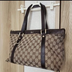 Gucci Shoulder Bag